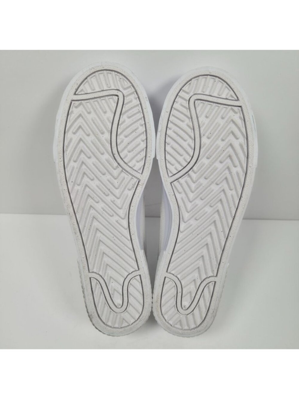 Nike Court Legacy Lift Women's Triple White Athletic Shoes DM7590-101 US Size 10 - Picture 7 of 8
